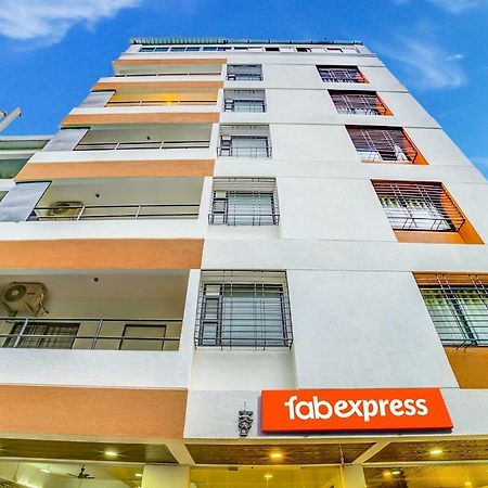 Fabexpress The Paradise Pune Luaran gambar
